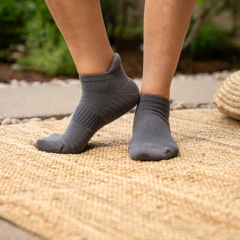 FlexRelief™ Ankle Compression Socks – Gray - Image 3