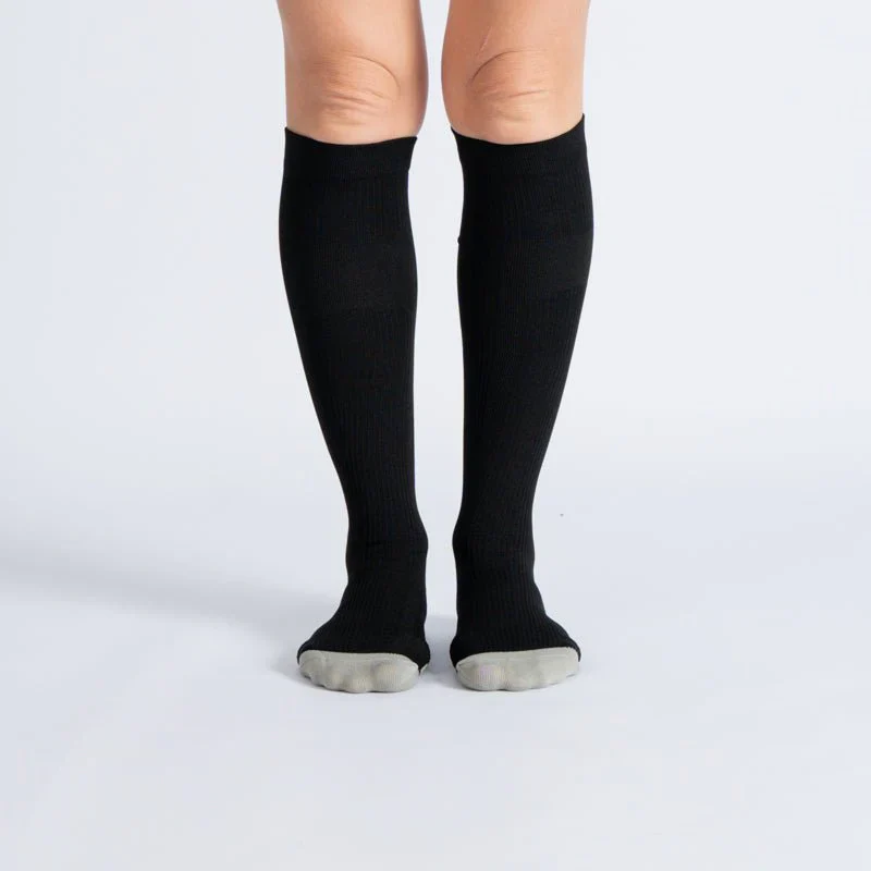 FlexRelief™ Compression Socks – Black White